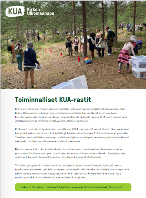 Toiminnalliset KUA-rastit -globaalikasvatusmateriaalin ensimmäinen sivu. Yläreunassa kuva partioleiriltä, jossa lapset tutustuvat humanitaariseen apuun. Alla tekstiä ja oheistus materiaalin käyttöön